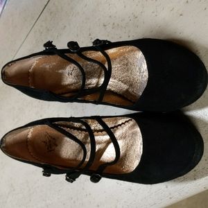 Miss Albright Suede Wedges